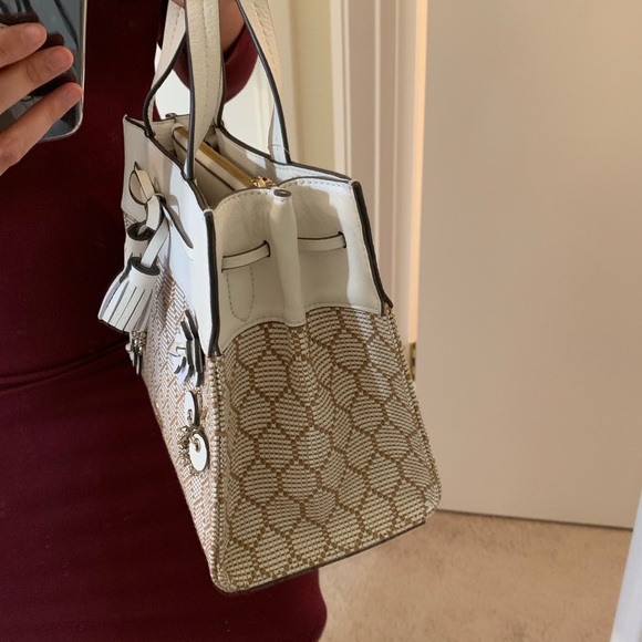 KATE SPADE HAYES BEE EMBELLISHED SATCHEL CROSSBODY - Picture 4 of 6